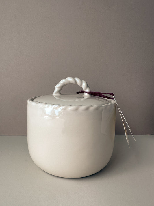 Ceramic Kitchen Candle in Lichen
