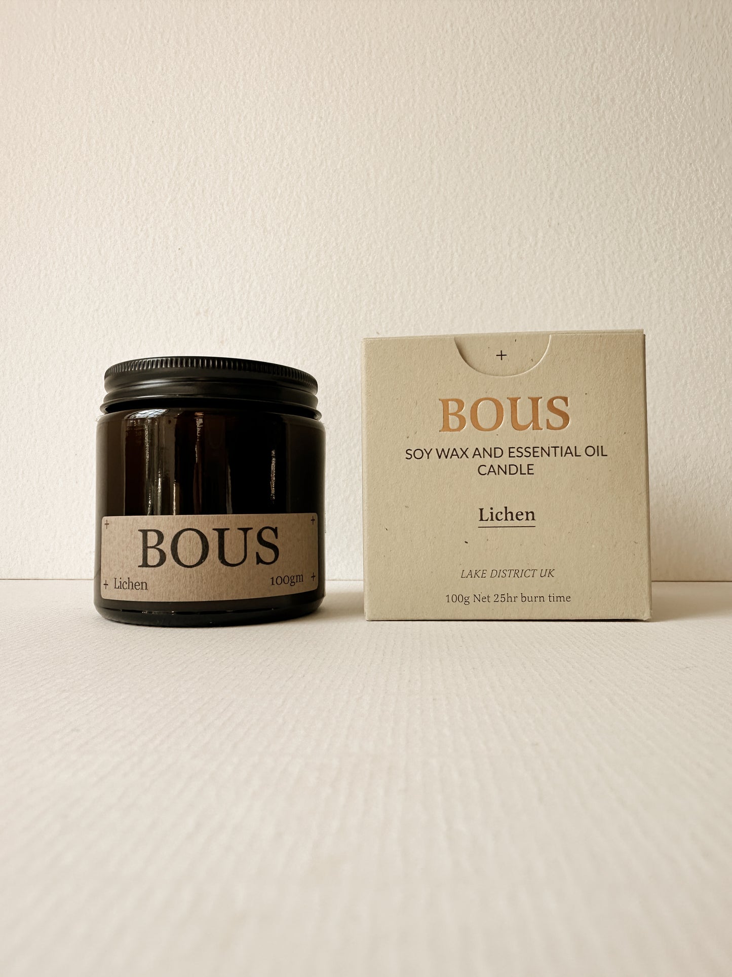 Lichen - Medium Hand Poured Soy Aromatherapy Candle with Wooden Wick