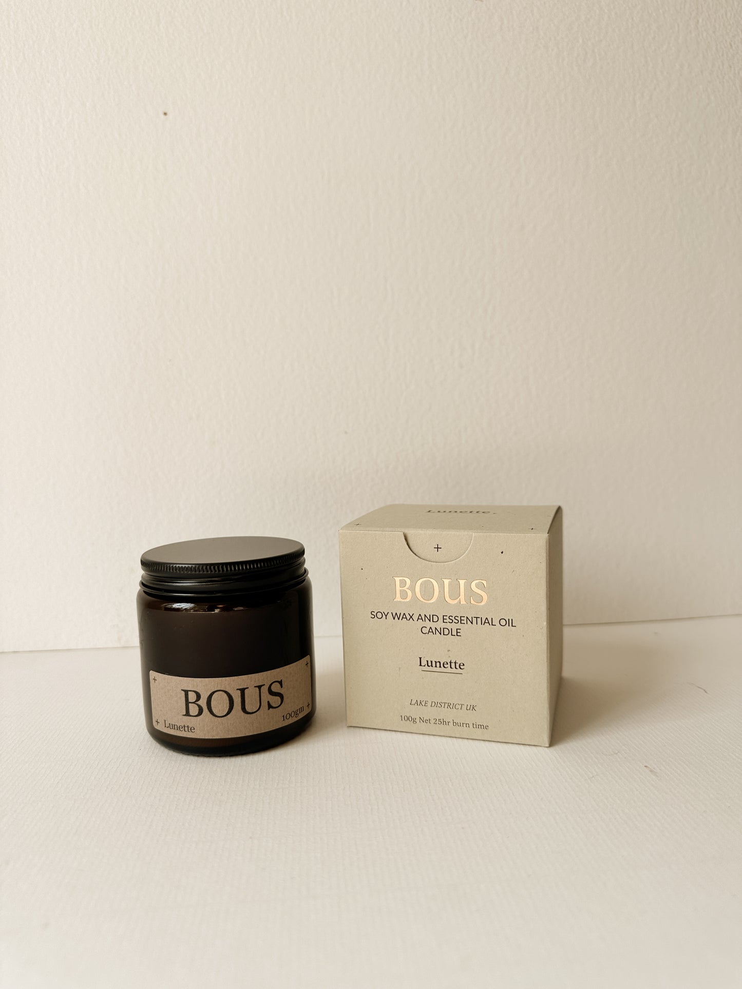 Lunette- Medium Hand Poured Soy Aromatherapy Candle with Wooden Wick