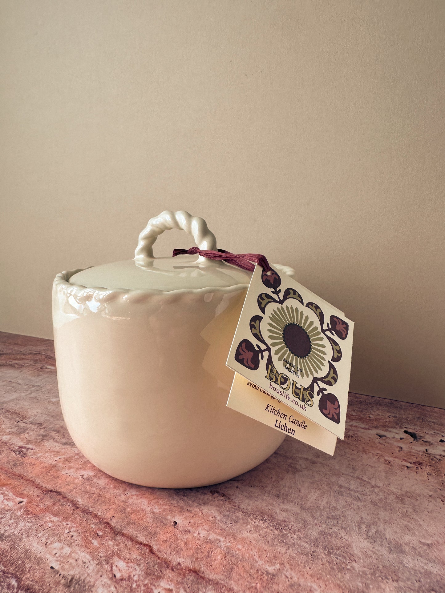 Ceramic Kitchen Candle in Lichen